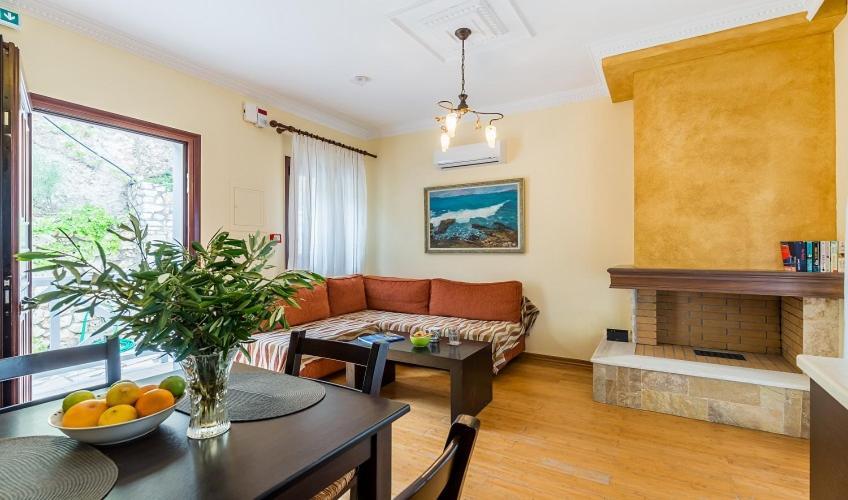 Agios Nikitas Resort Villas Exterior photo